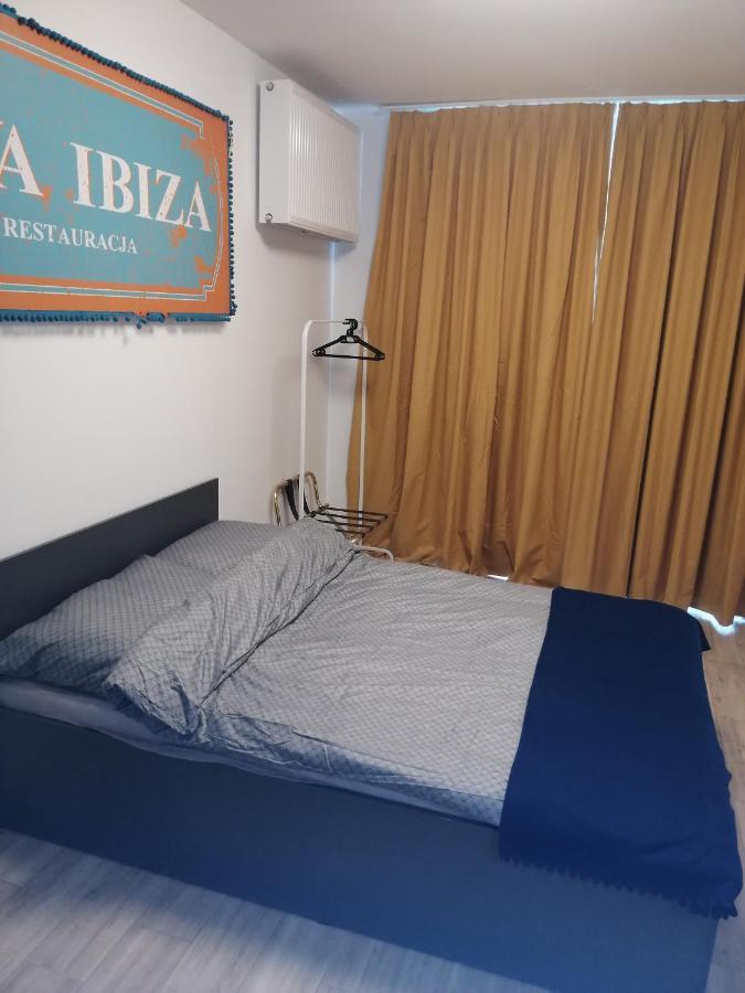 Apartamenty Galeria Polnocna Varşovia Exterior foto