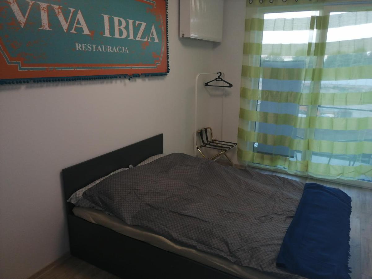 Apartamenty Galeria Polnocna Varşovia Exterior foto