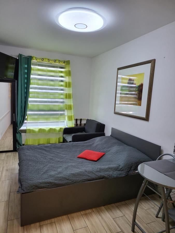 Apartamenty Galeria Polnocna Varşovia Exterior foto